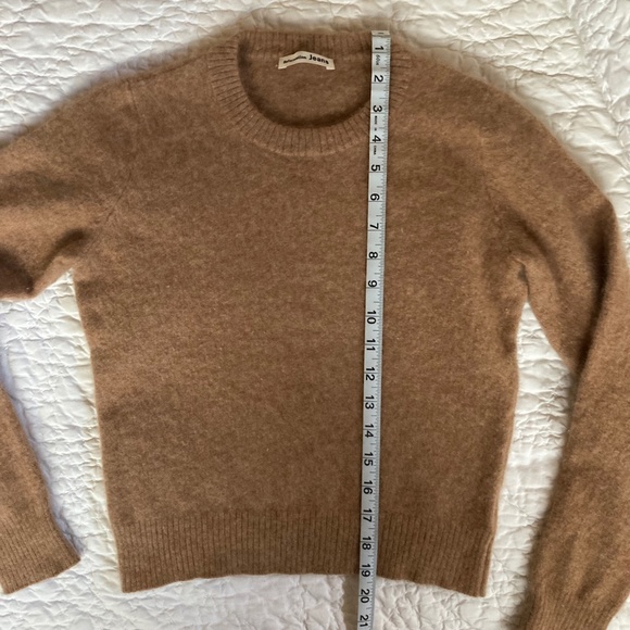 Reformation Cashmere Sweater Camel - Picture 6 of 13